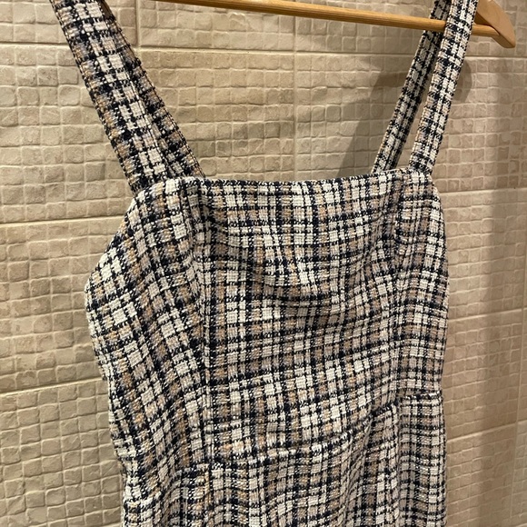 Abercrombie Tweed Dress - Picture 4 of 6